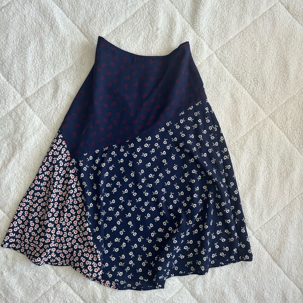 TALBOTS Floral Navy Skirt